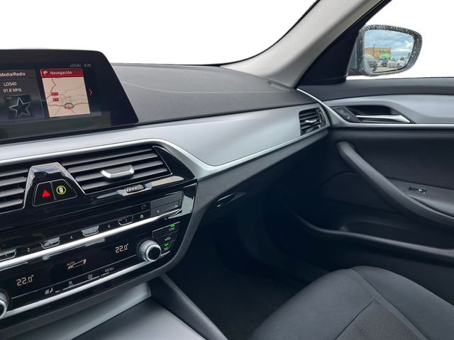 BMW Serie 5 520d Automático Diciembre 2019