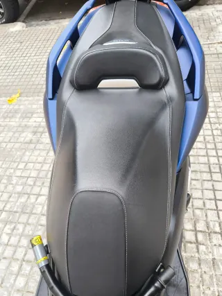 Yamaha XMAX 400 - 32.000 km