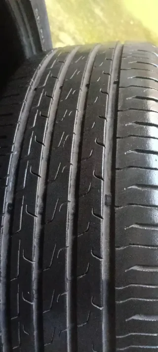 2 unidades Neumáticos Continental