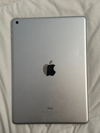 iPad 6ª Gen 128GB Blanco
