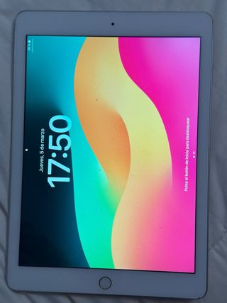 iPad 6ª Gen 128GB Blanco