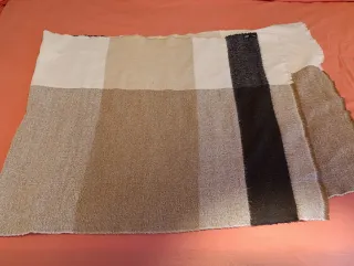 Bufanda Zara a cuadros beige y marrón