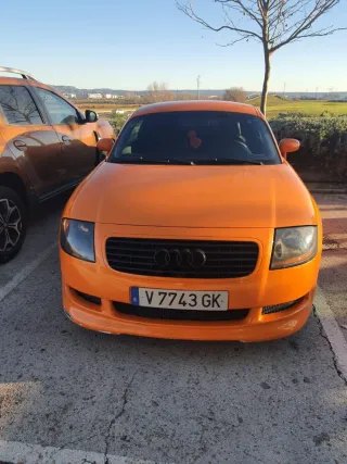 varias marcas en el mercado automotor BMW mercedes Toyota Ford Audi 2020