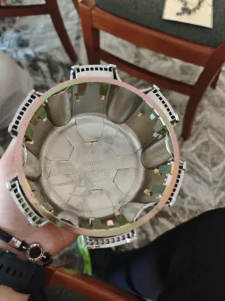 Tapacubos Mitsubishi Montero