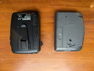 Pack de 2 Walkman, Sony y Daewoo