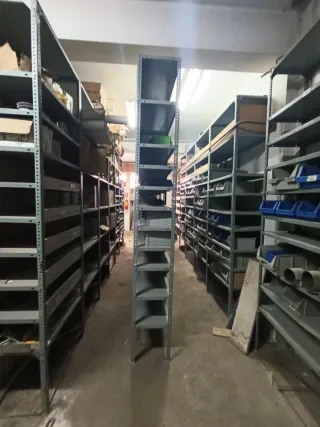 Lote Estanterías Metálicas