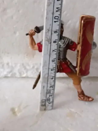 Statuina Pago Cavaliere Romano con Cavallo