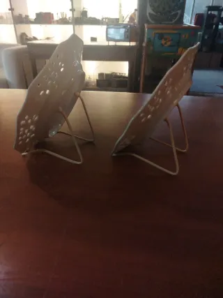 Coppia Piatti Decorativi Fiori Oro