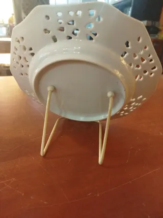 Coppia Piatti Decorativi Fiori Oro