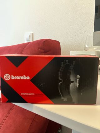 Pastillas freno Brembo P24 061X Ford Mazda