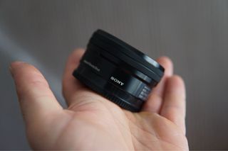 Objetivo Sony PZ 16-50mm OSS E-mount