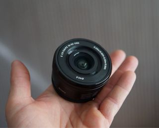 Objetivo Sony PZ 16-50mm OSS E-mount