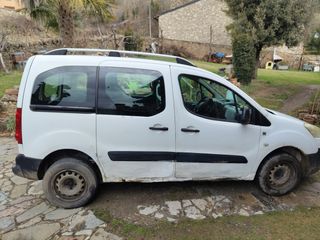 Peugeot Partner 2012