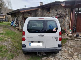 Peugeot Partner 2012