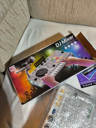 Consola DJ Infantil con Micrófono