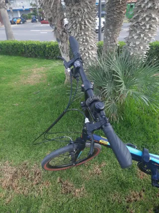 Bicicleta Plegable Monty 9V.