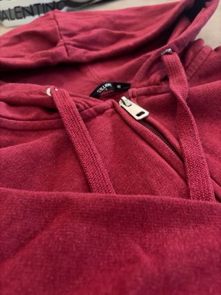 Felpa con cappuccio rossa