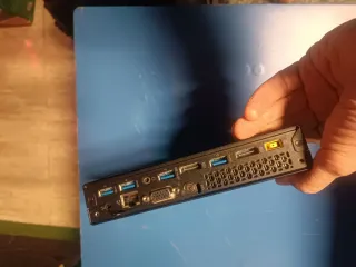 Lenovo ThinkCentre M700 i3 8GB RAM