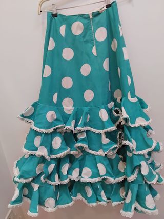 Falda flamenca lunares
