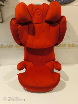 2 Sillas de coche Cybex rojas 2 -60€ 1 -40€