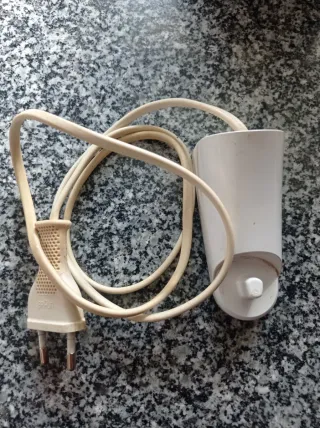Cargadores cepillo de dientes eléctrico Oral B .