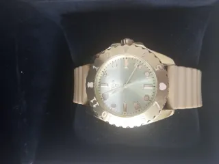 Reloj Tous Dorado Beige