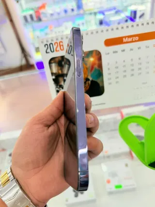 iPhone 14 Pro Max Morado