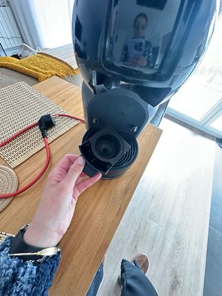 Cafetera Dolce Gusto Negra