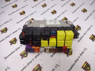 SAM Caja de fusibles Mercedes w220 A0285459832 05045113