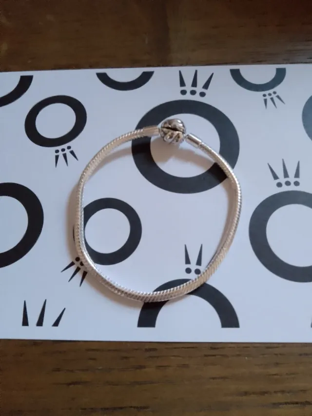 Bracciale Pandora nodo charm