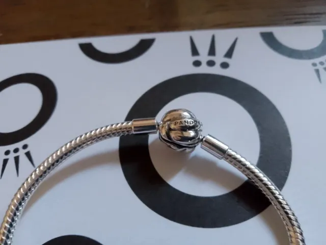 Bracciale Pandora nodo charm