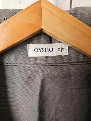 Mono Oysho verde militar pierna ancha