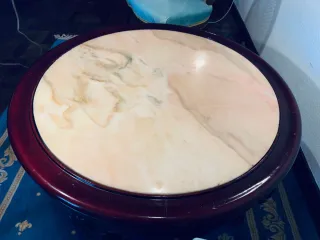 Mesa auxiliar estilo oriental para sala de Te.