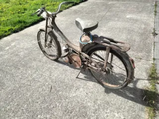 Mobilete Motobecane antigua