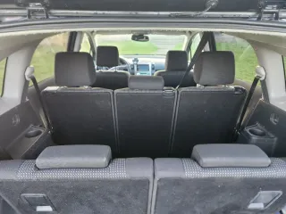 Toyota corrola verso 2006