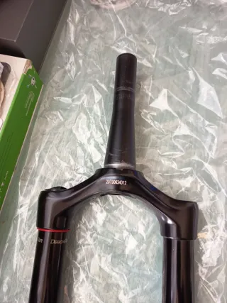 Puente y barras RockShox Lyrik 29 42mm Offset