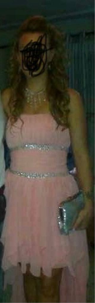 Vestido de fiesta coral