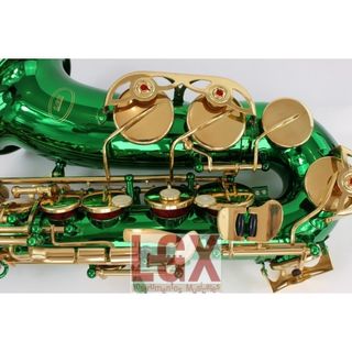 Saxofón Alto Rojo Nuevo