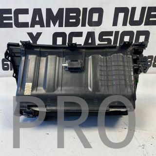 GUANTERA HABITACULO HYUNDAI I30 USADA