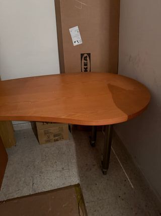 Mesa de despacho madera y metal