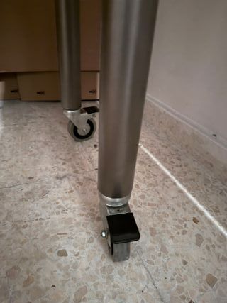 Mesa de despacho madera y metal