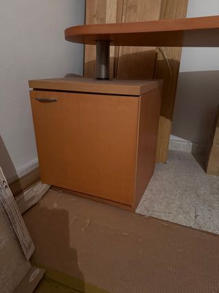 Mesa de despacho madera y metal