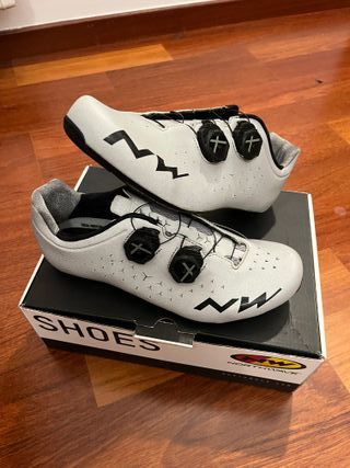 Zapatillas NORTHWAVE REVOLUTION 2 talla 42