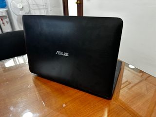 Portátil Asus i4 4Gb 1Tb 15.6 Negro
