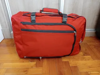 Mochila - Maletin de viaje Rojo y Negra