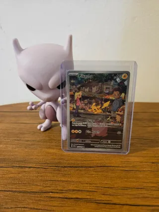 Carta Pokémon Pikachu - 151