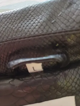 Chaqueta negra polipiel