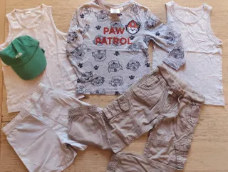 Lotto vestiti bambino 5 anni