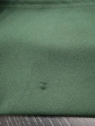 Blusa verde con maniche strass taglia unica