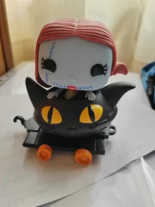 Funko Sally Vagón Negro Gato